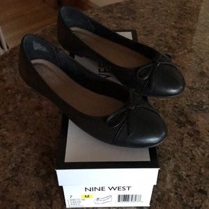 Nine West Black Ballet Flats